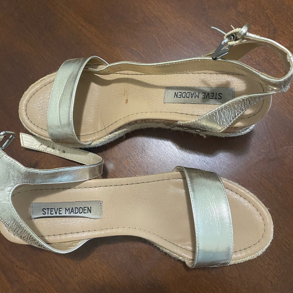 Gold platform Steve maddens